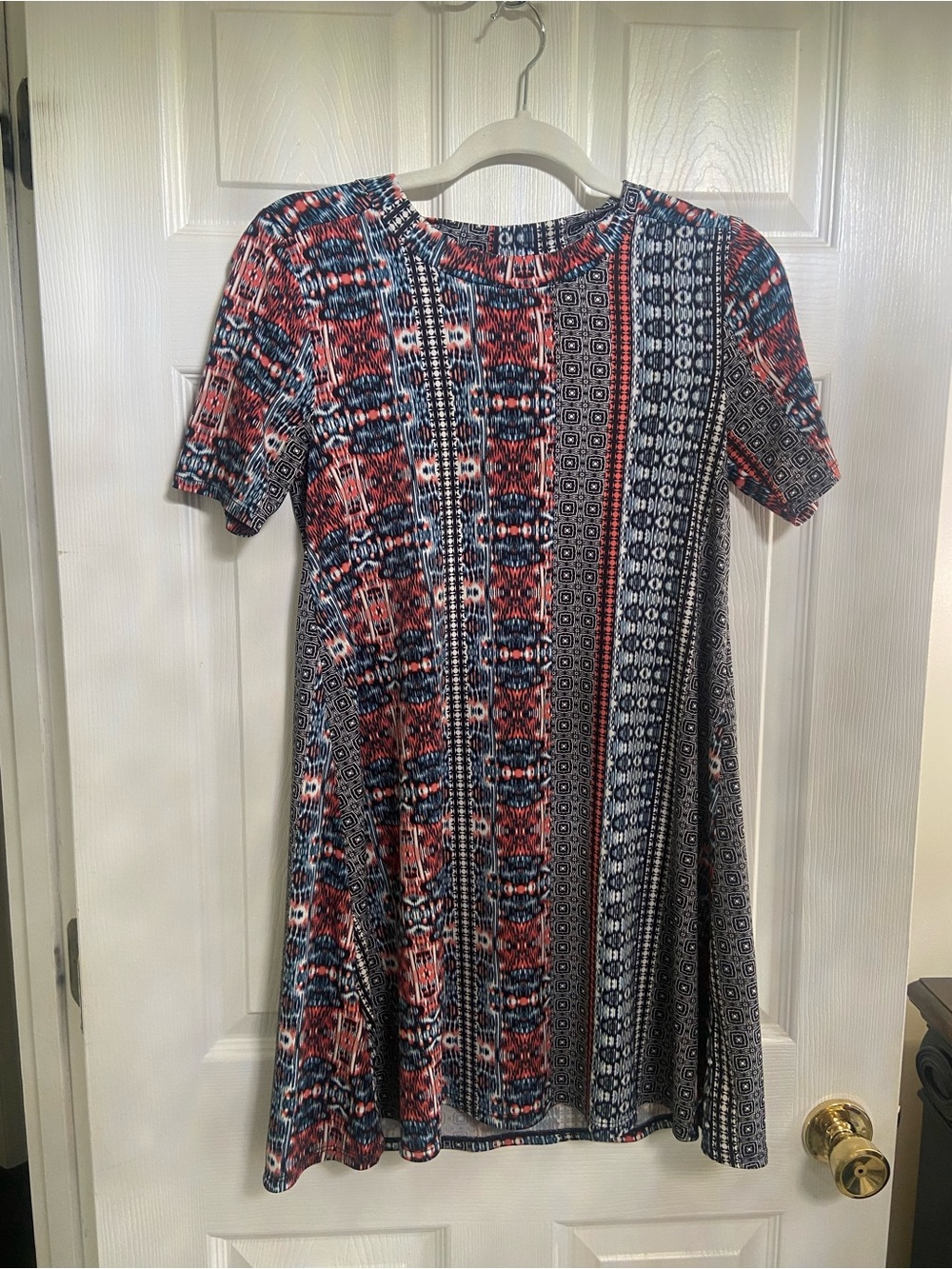 BCBGeneration Red and Blue Geometric Short-Sleeve A-Line Dress